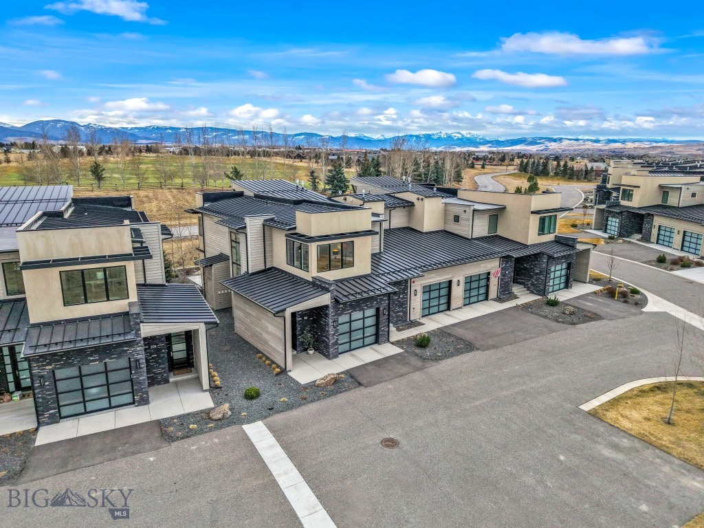 10 Caymus Lane D