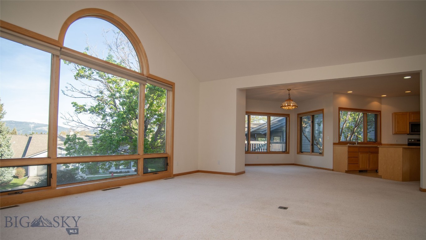 1757 Highland Boulevard 29
