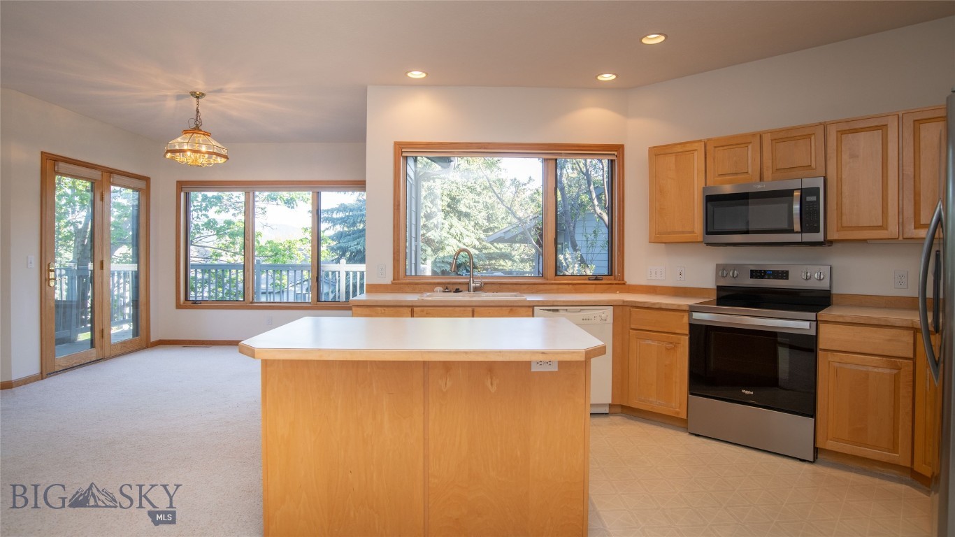 1757 Highland Boulevard 29