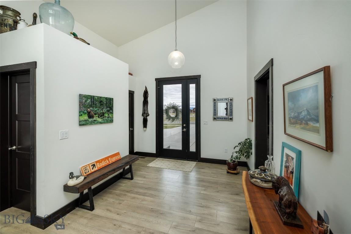 197 White Horse Loop