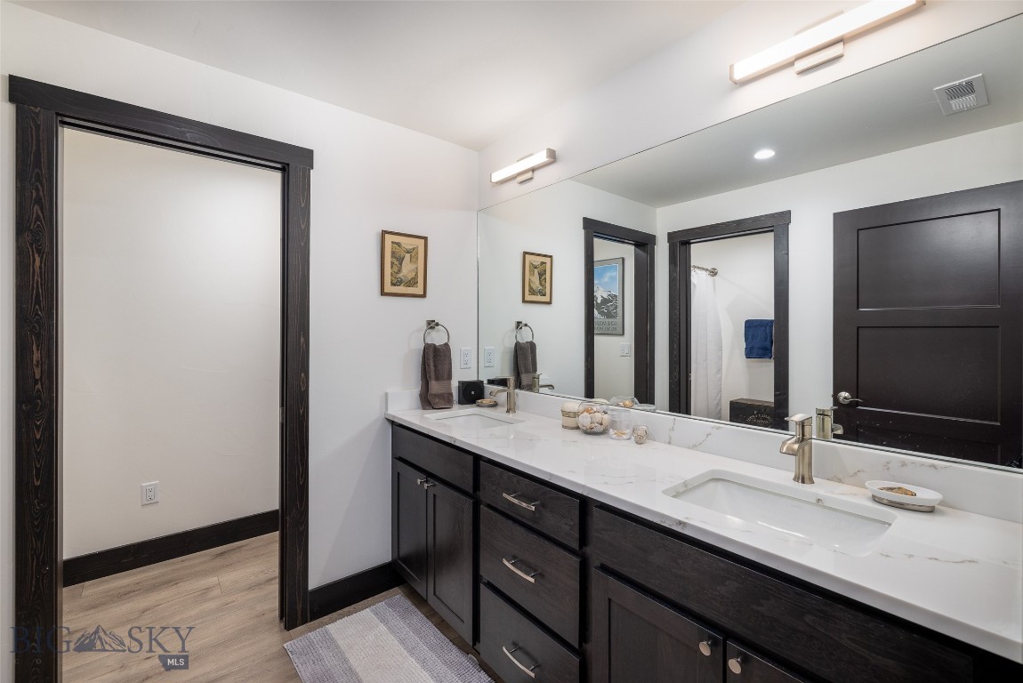 197 White Horse Loop