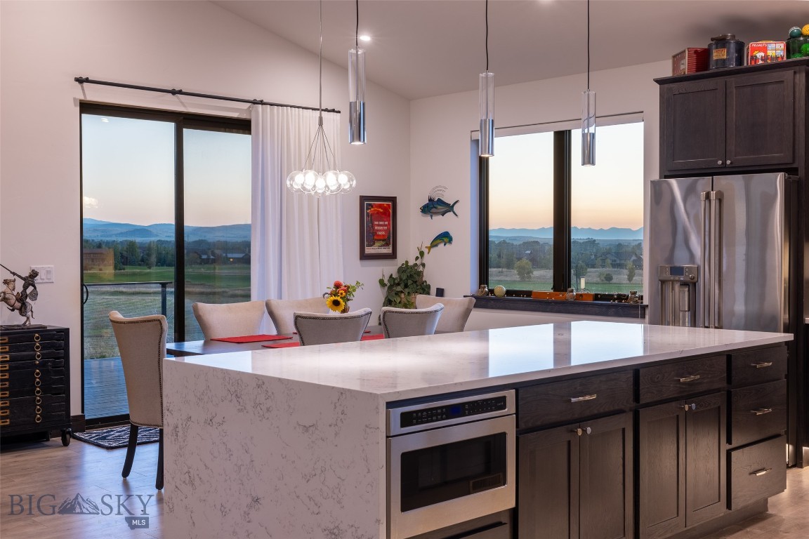 197 White Horse Loop