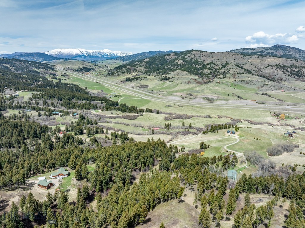 15 AC Elk Ridge Road