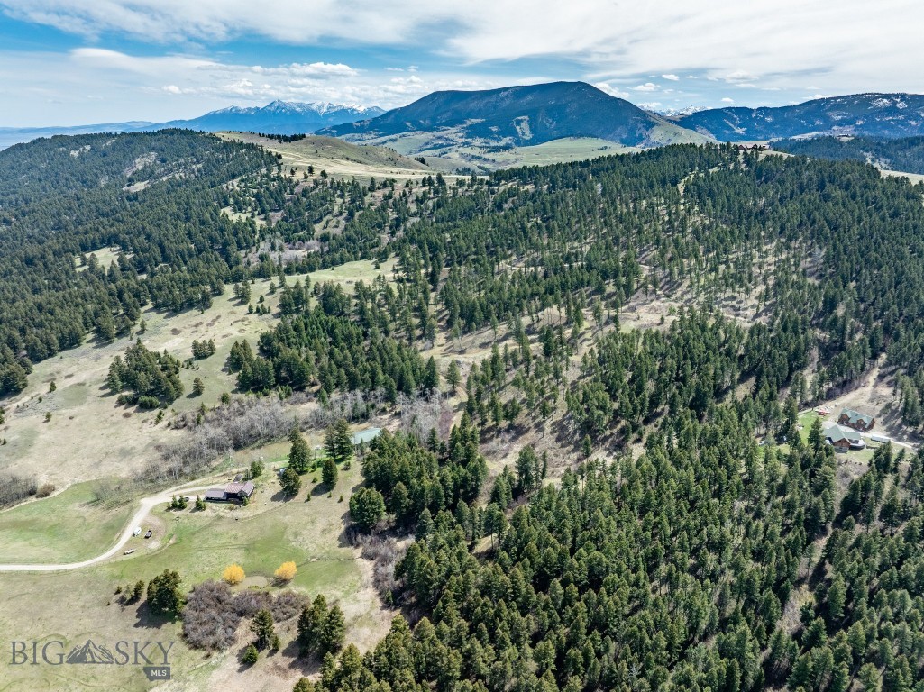 15 AC Elk Ridge Road