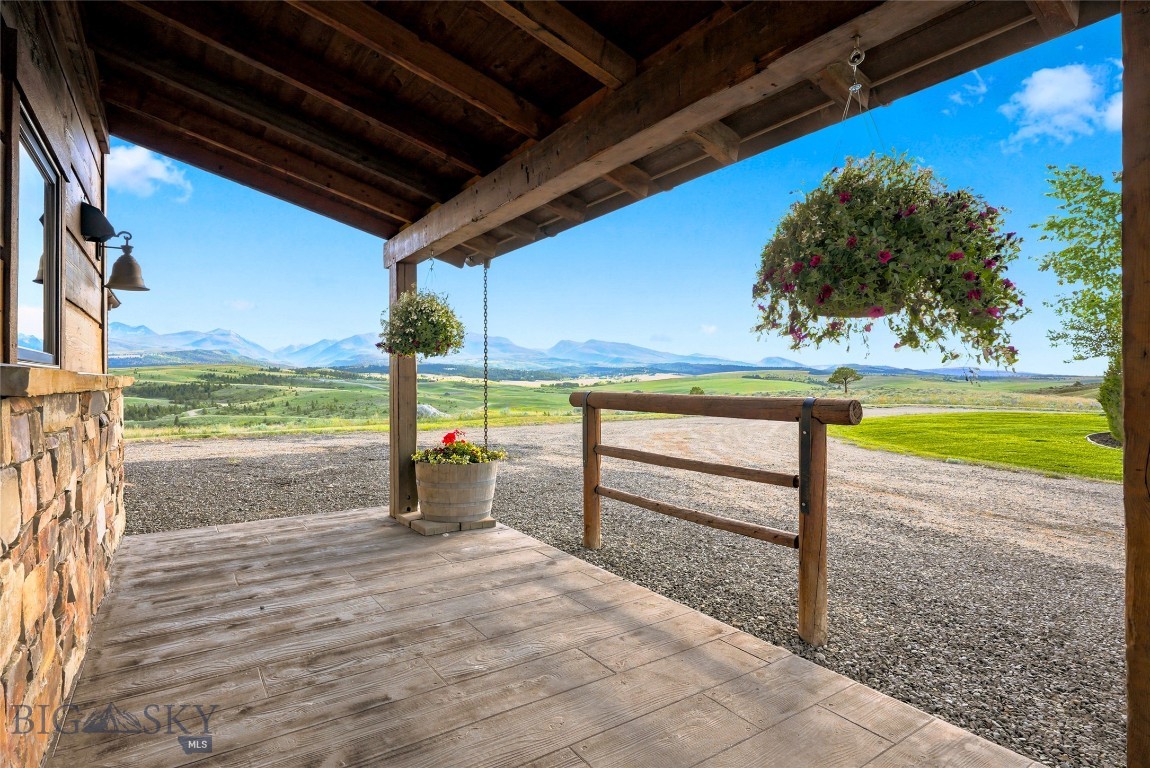 326 Rocky Mountain Way