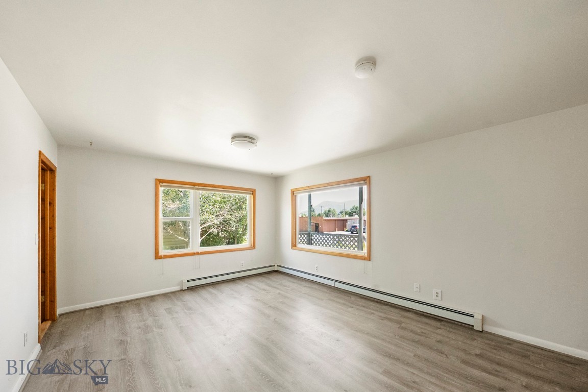 420 N 8th Avenue