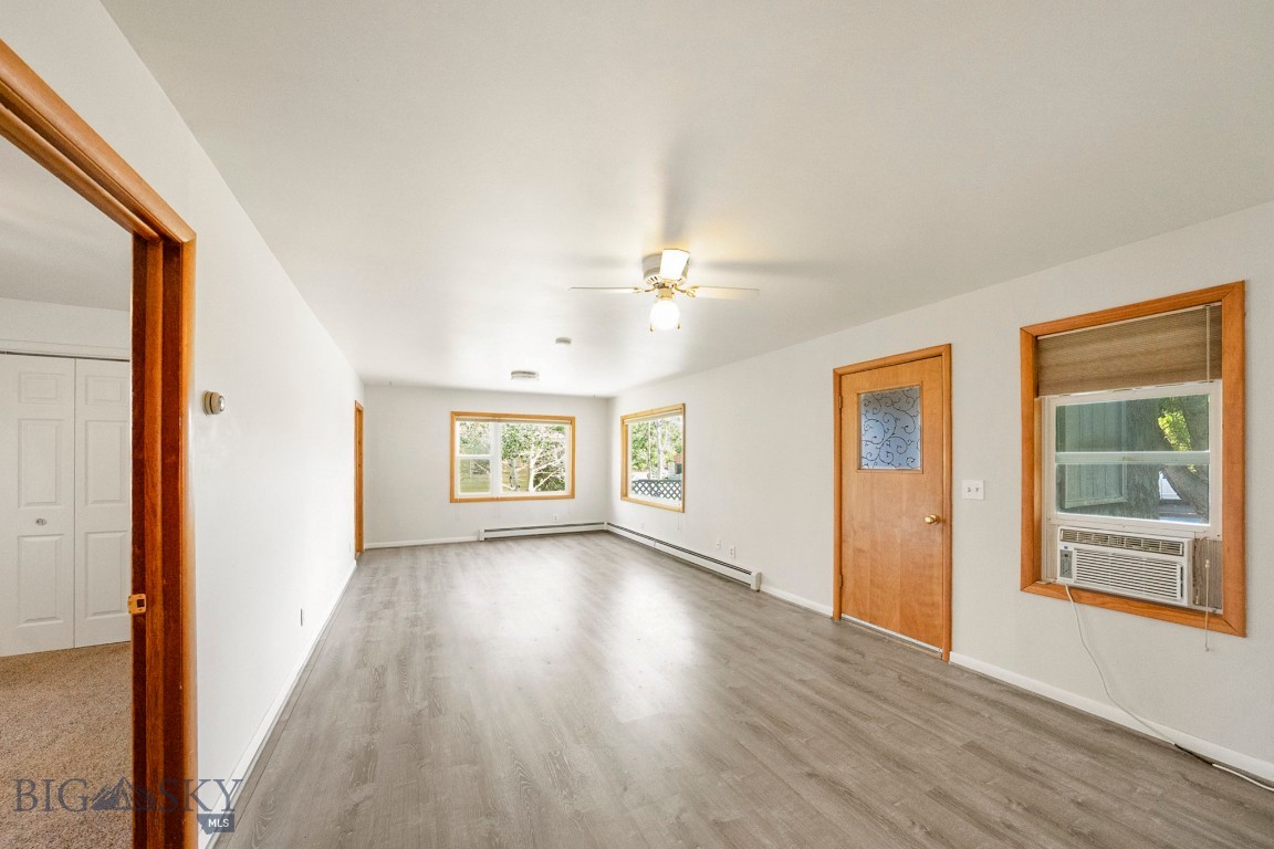 420 N 8th Avenue