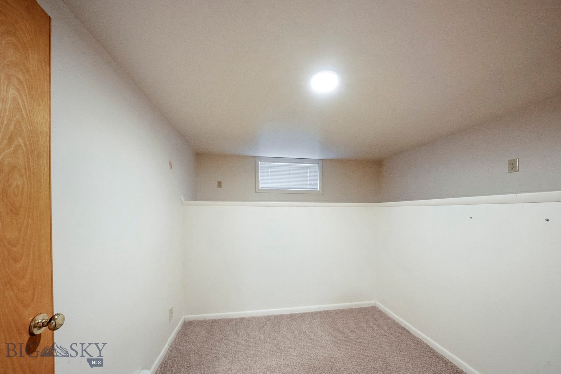 420 N 8th Avenue