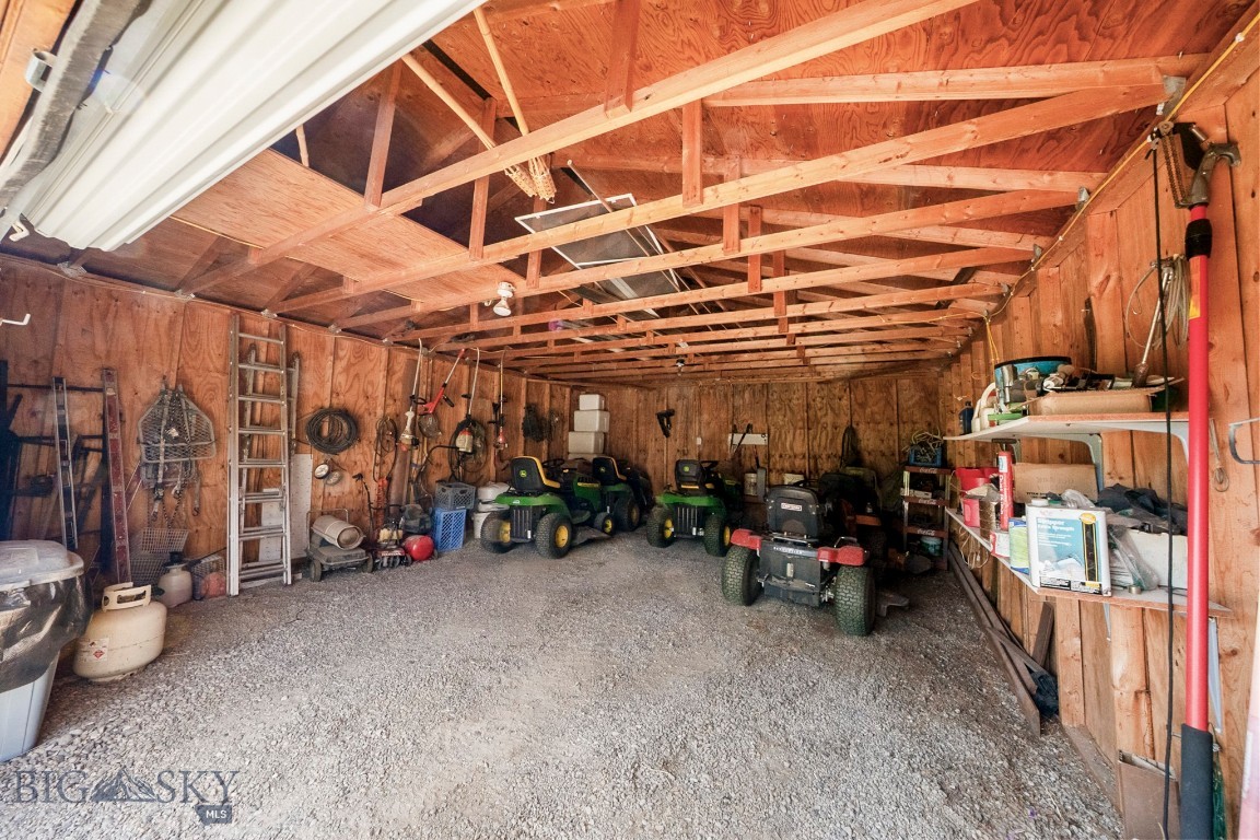 37 Convict Grade Road