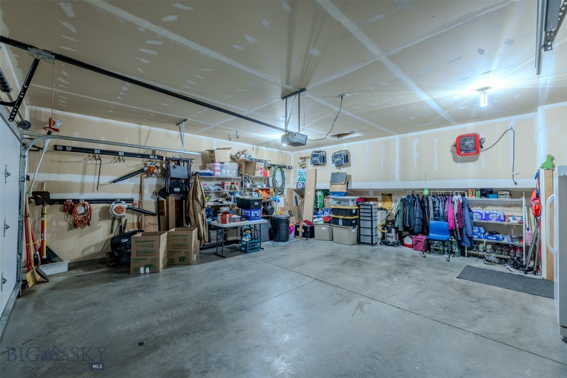 2109 Sturnella Lane