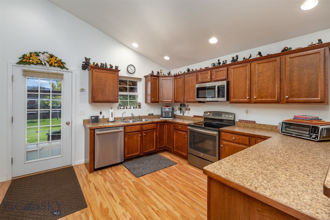 2109 Sturnella Lane