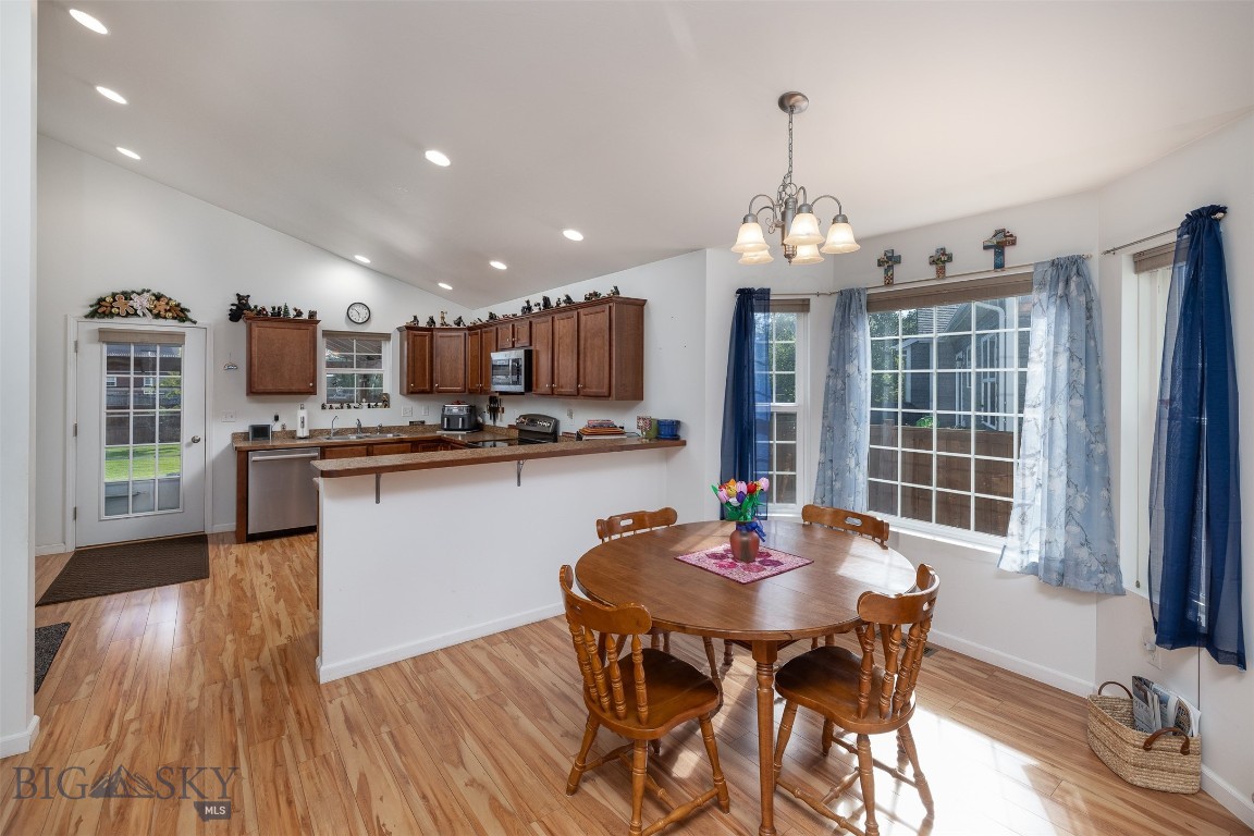 2109 Sturnella Lane