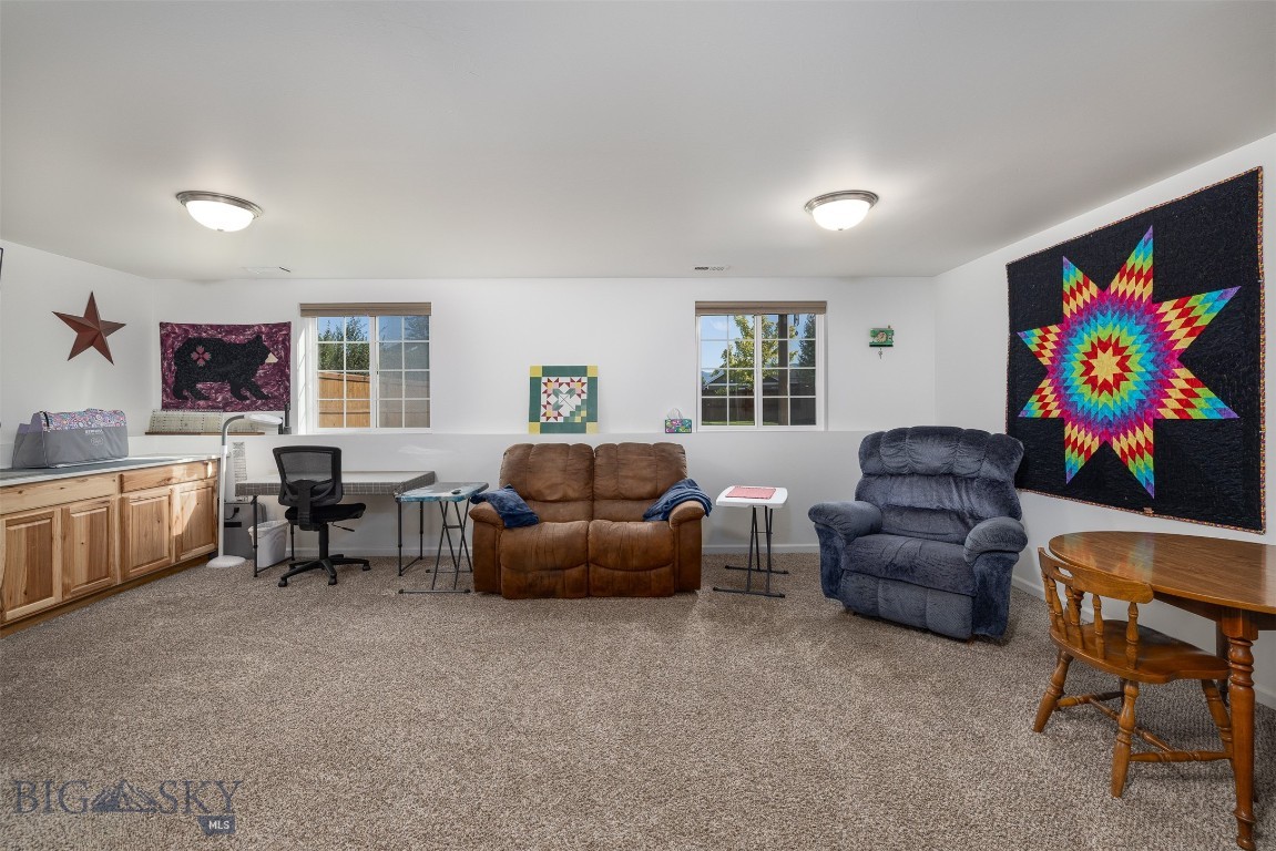 2109 Sturnella Lane