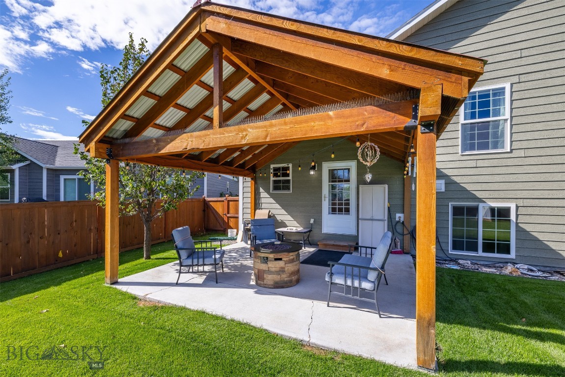 2109 Sturnella Lane