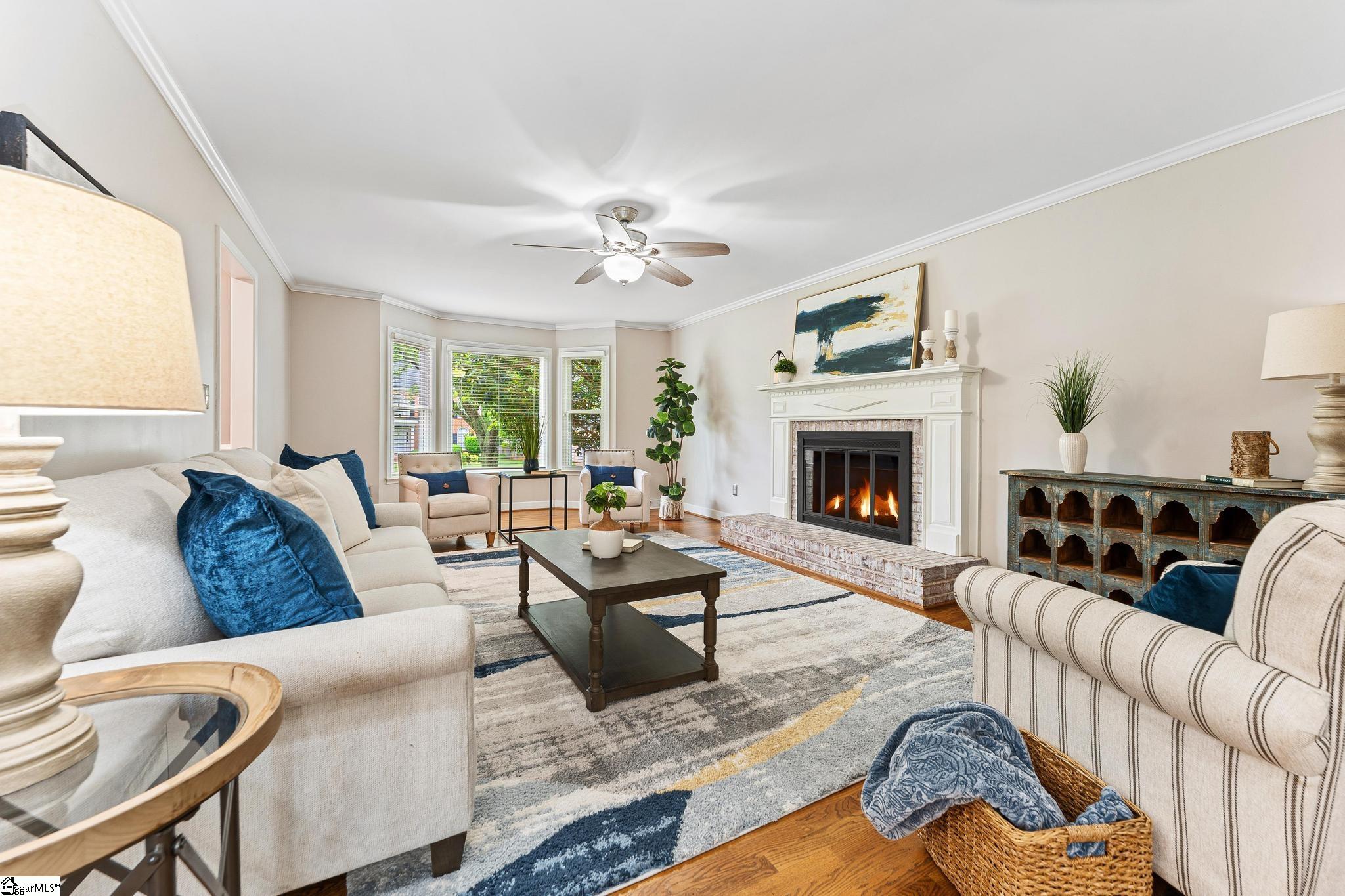 318 Chenoweth Drive