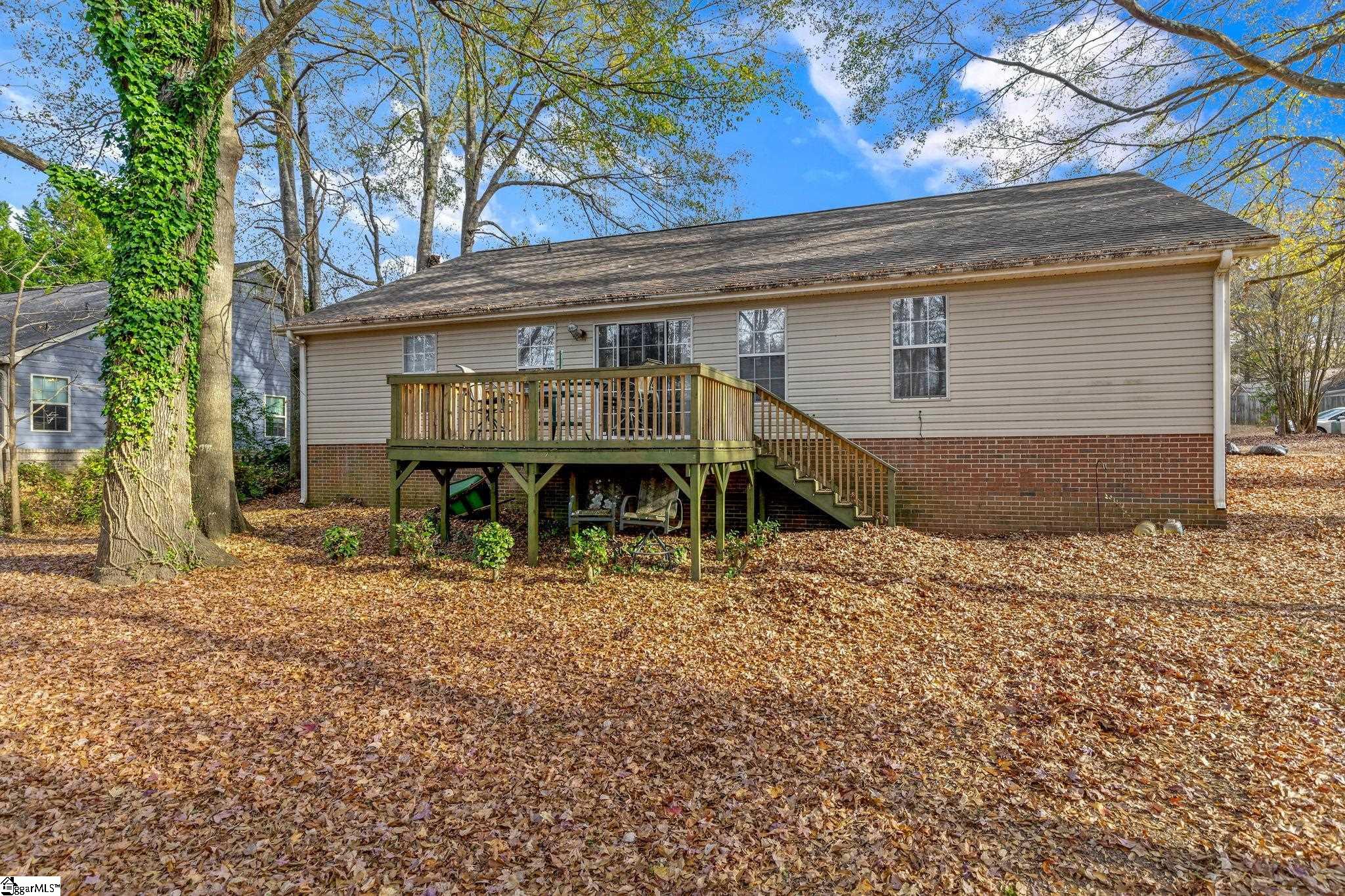 510 Hunters Lane