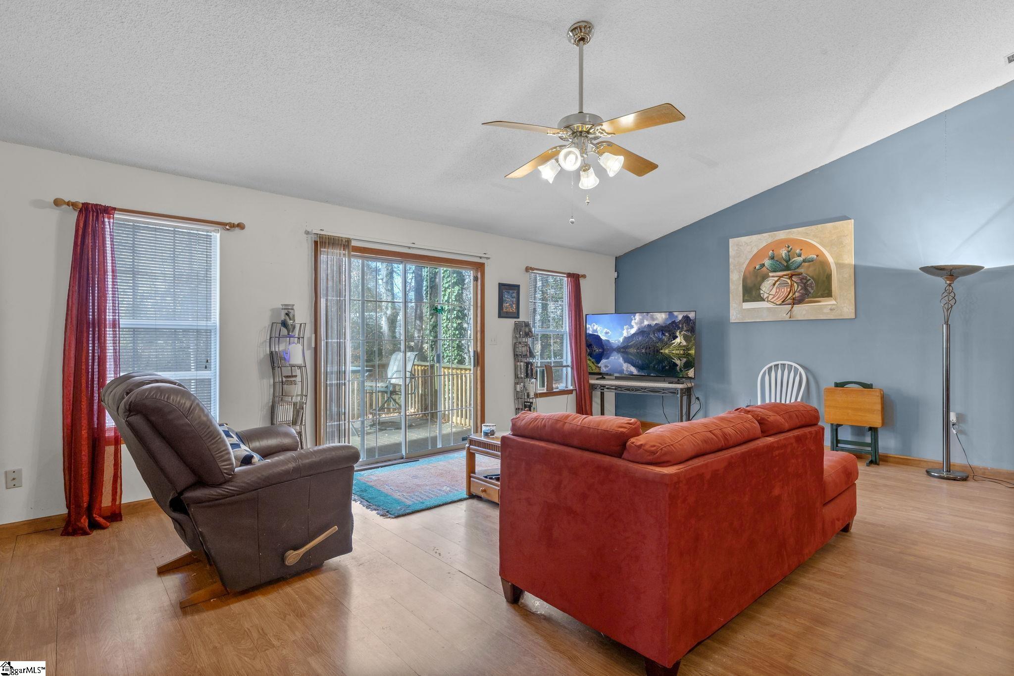 510 Hunters Lane