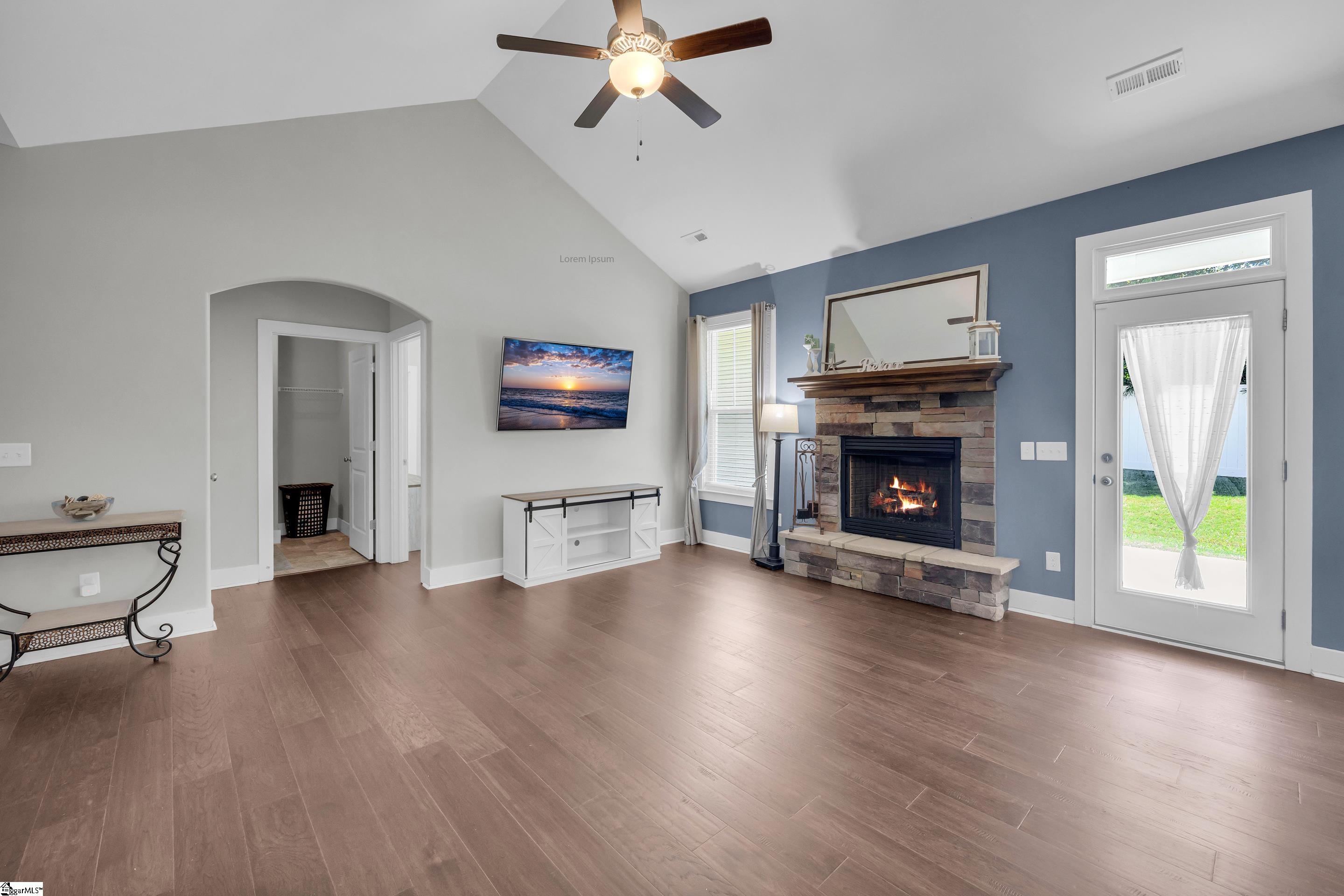 1005 Anglian Place
