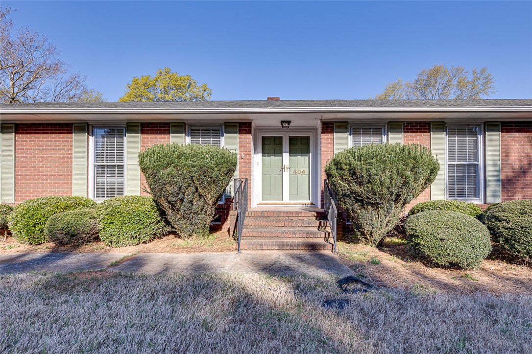 404 Pine Bark Road