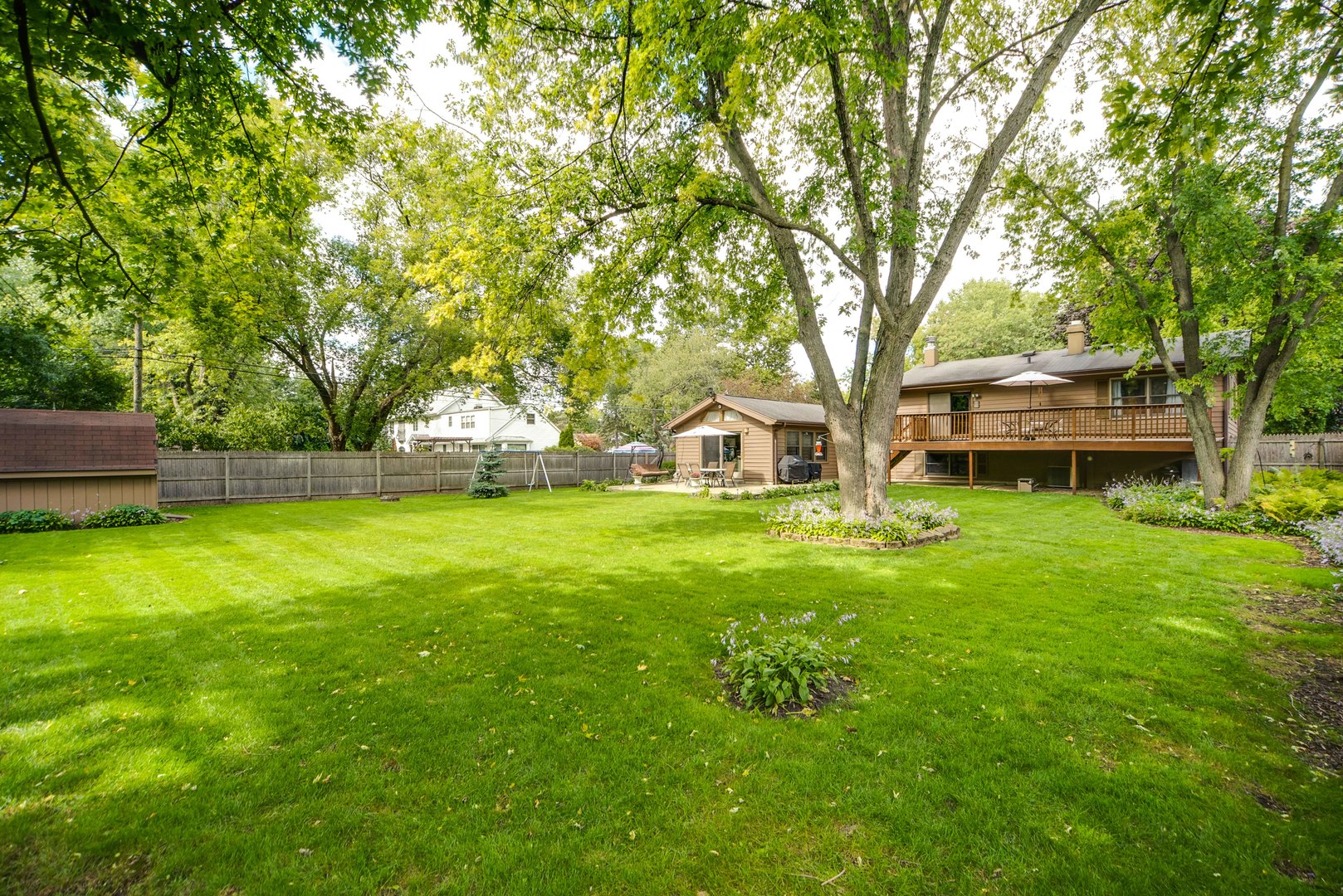 696 W Washington Avenue