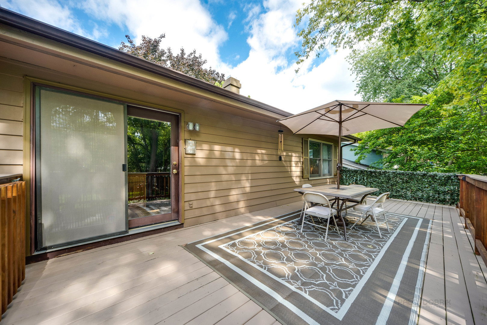 696 W Washington Avenue