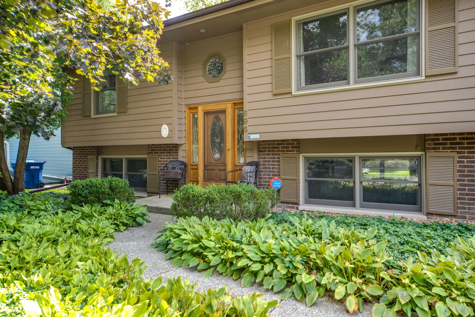 696 W Washington Avenue