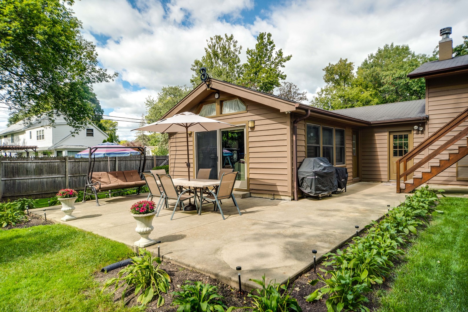 696 W Washington Avenue