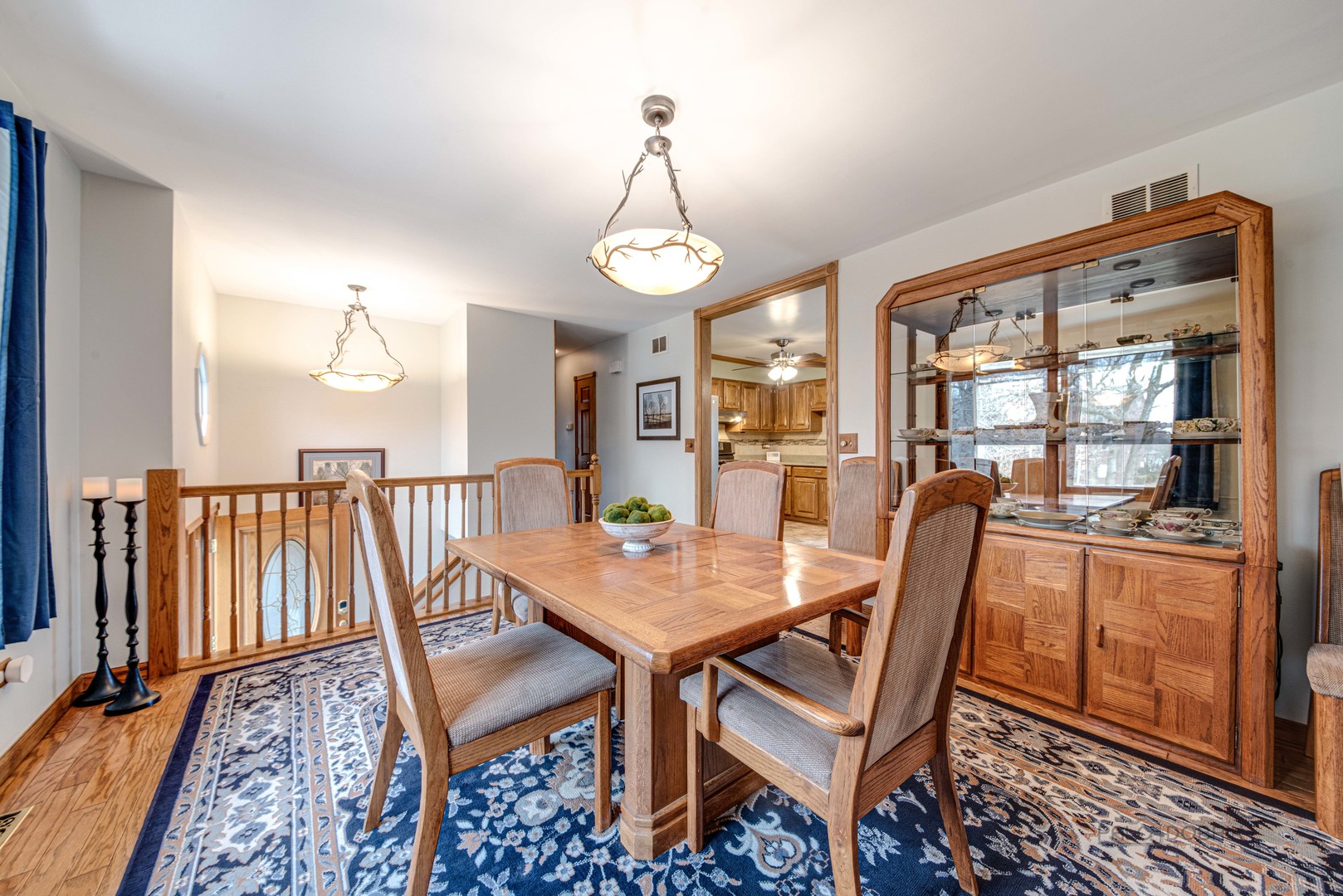 696 W Washington Avenue