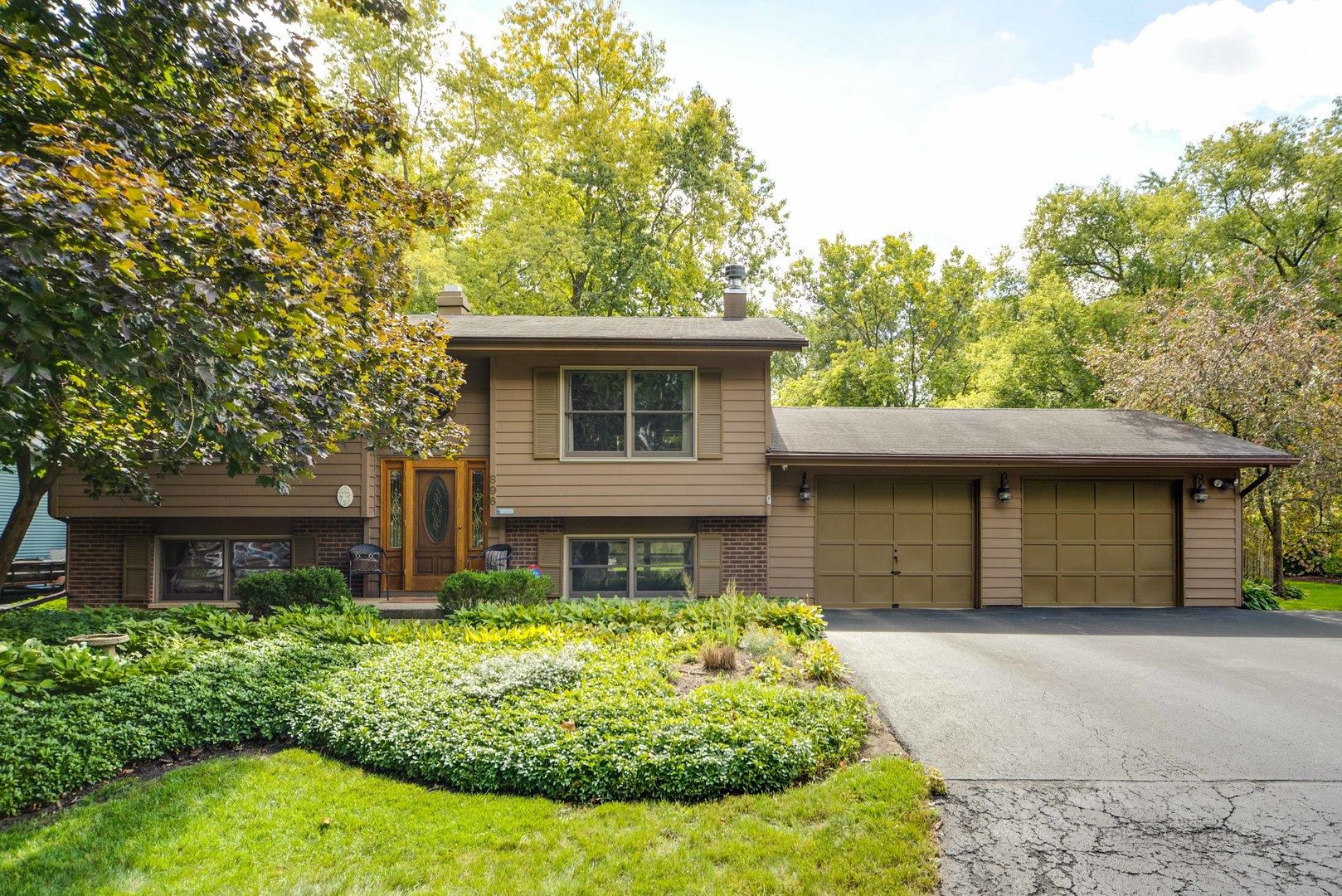 696 W Washington Avenue