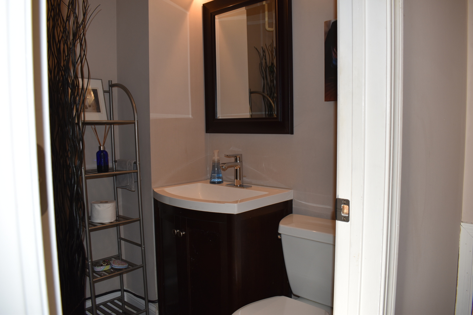 920 N Milwaukee Avenue Unit: B