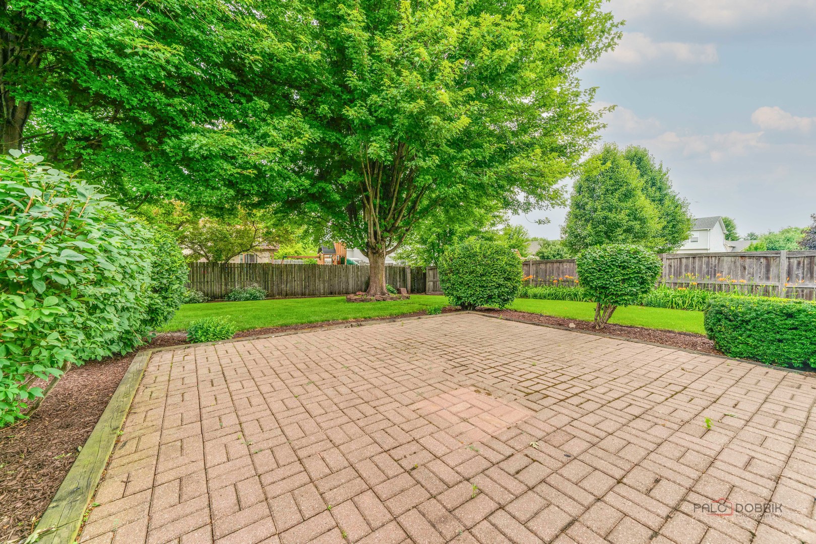 707 Wedgewood Trail
