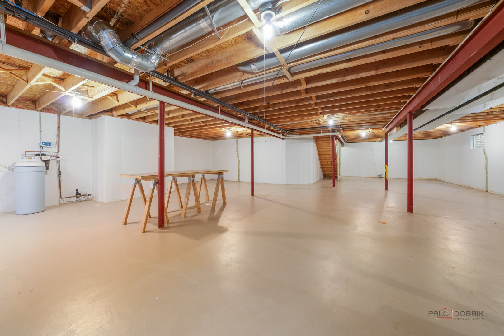 707 Wedgewood Trail