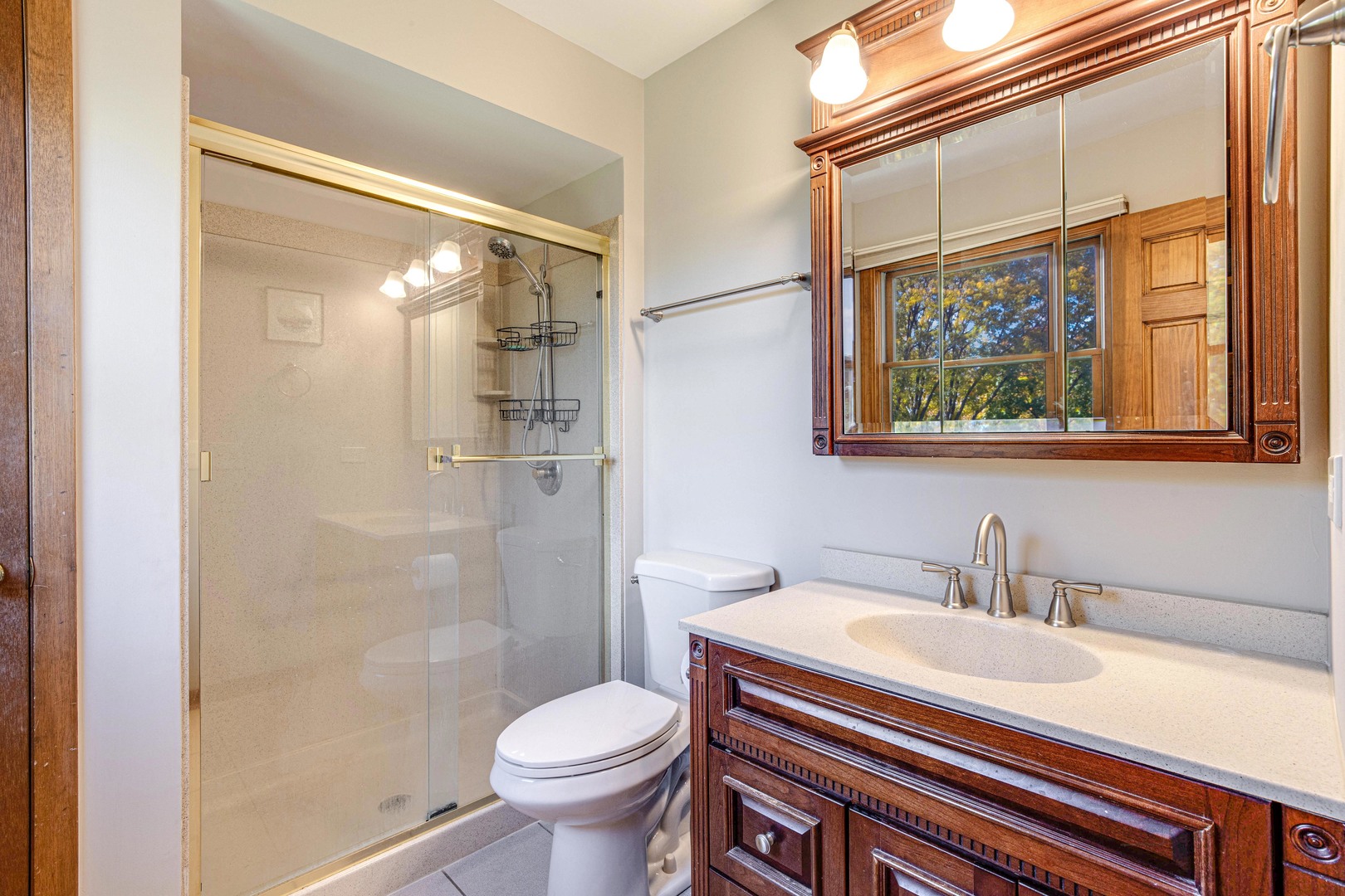 619 N California Avenue