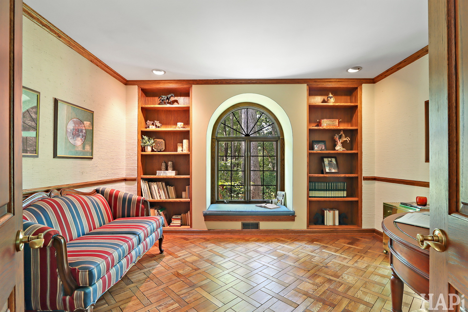 23785 W Barnswallow Lane