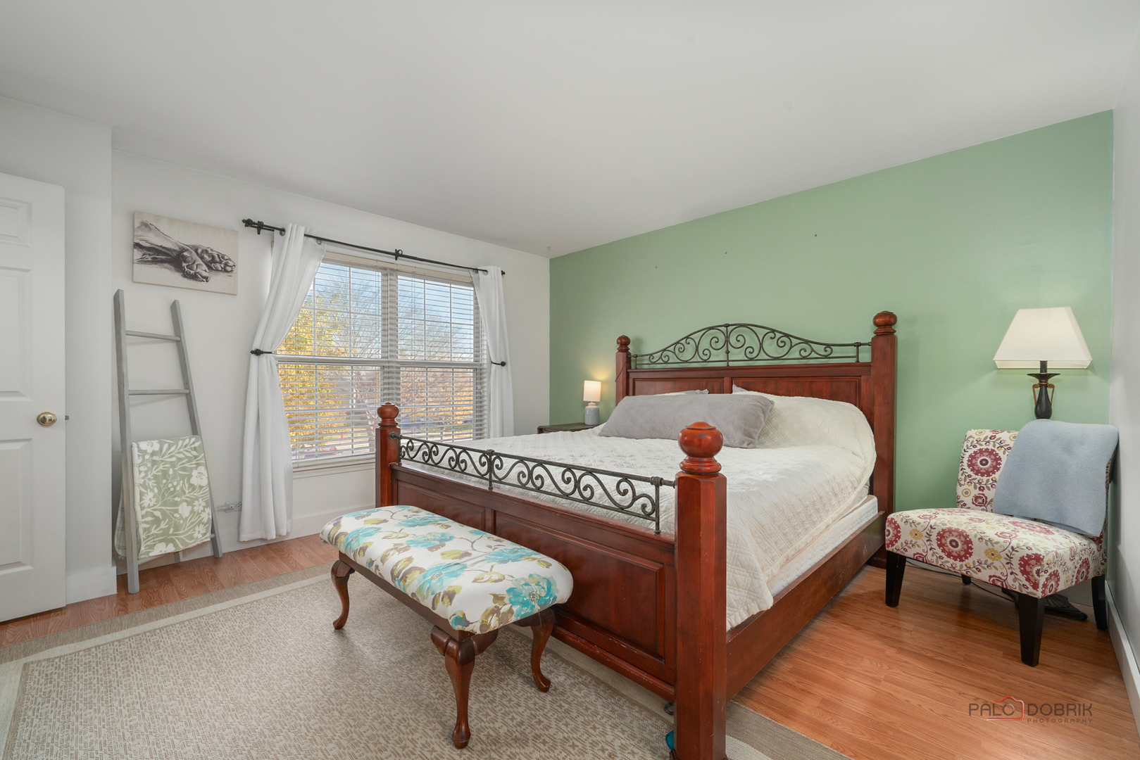 908 S Arlington Drive