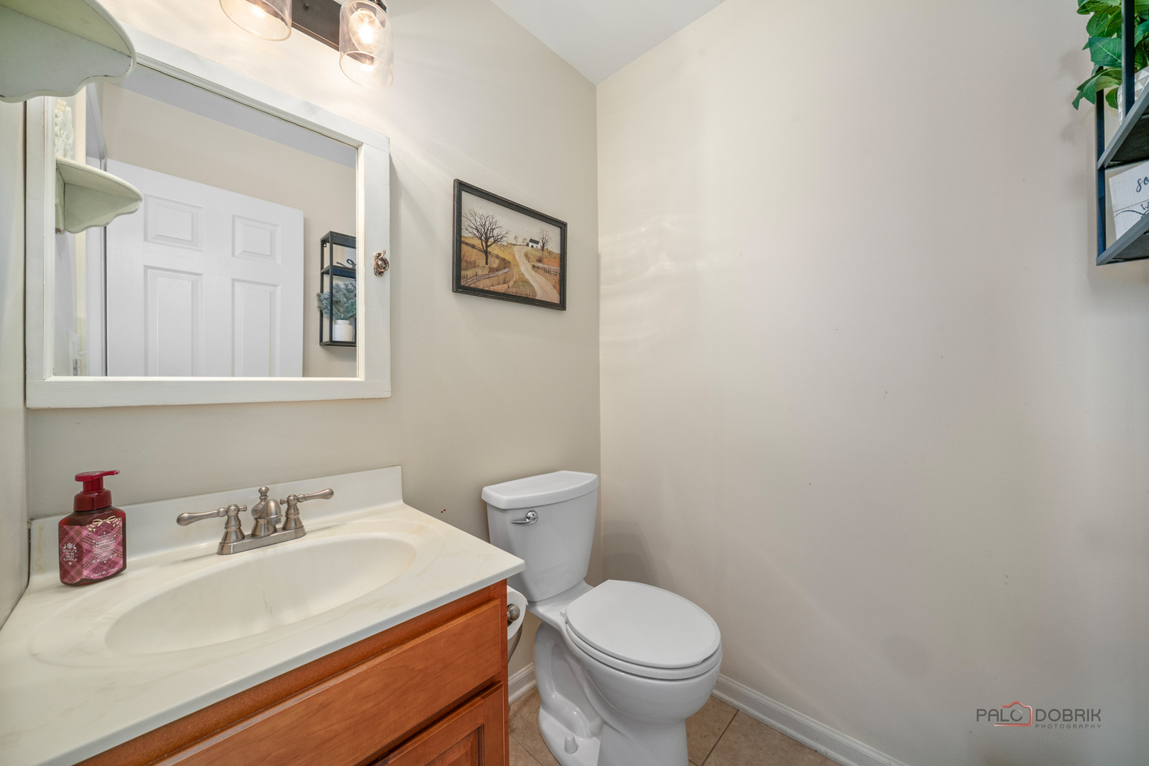 908 S Arlington Drive