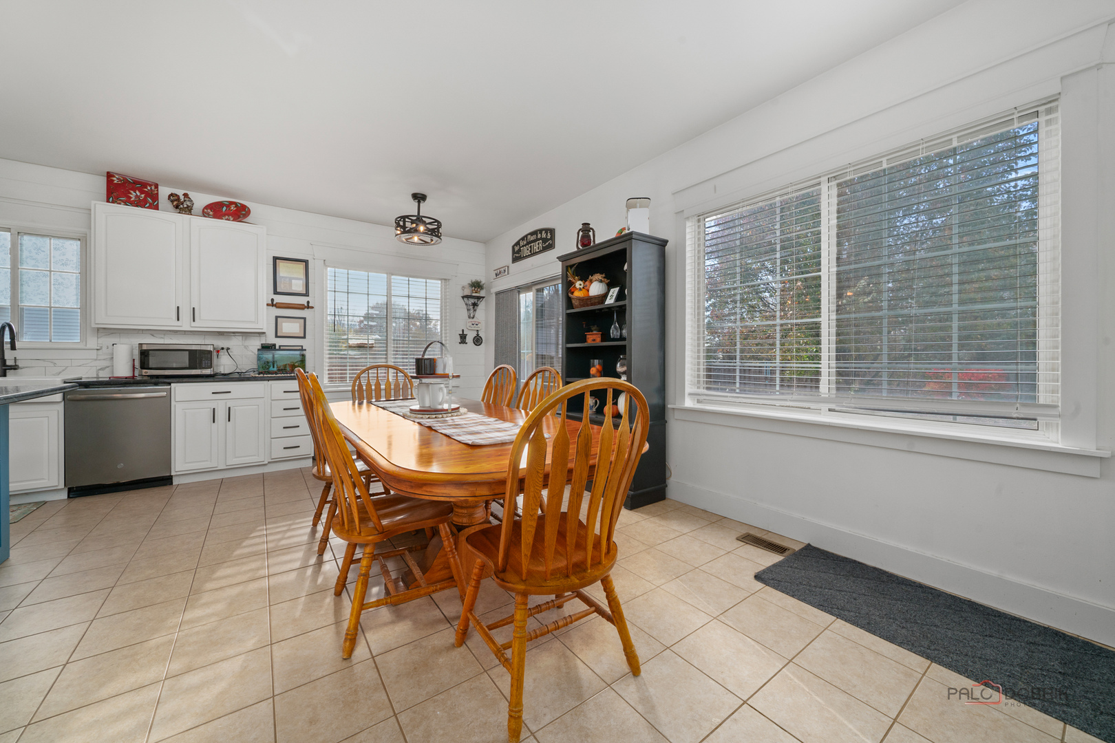 908 S Arlington Drive