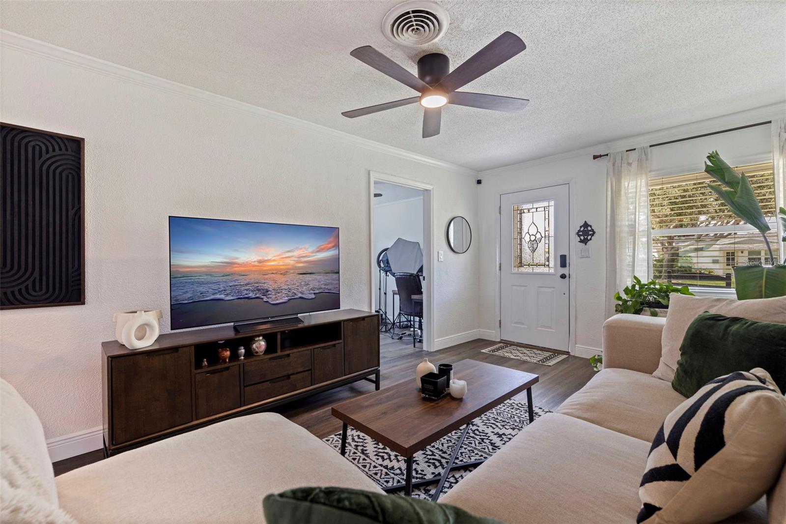 1864 NEW HAMPSHIRE AVE NE