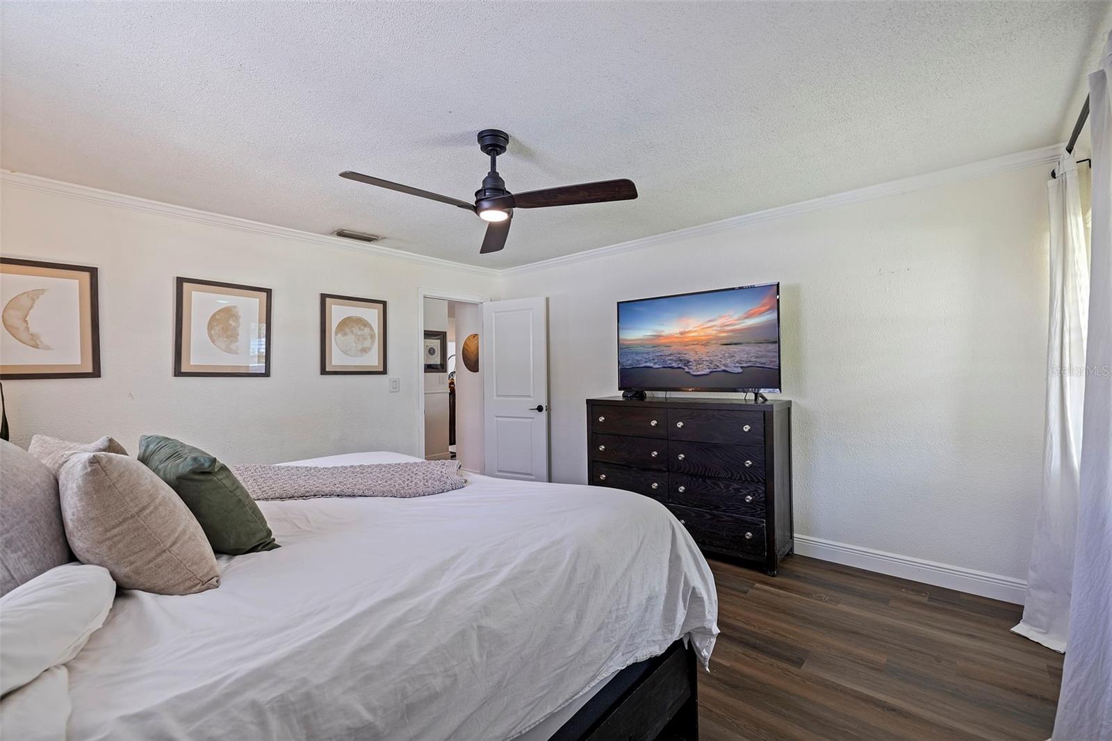 1864 NEW HAMPSHIRE AVE NE