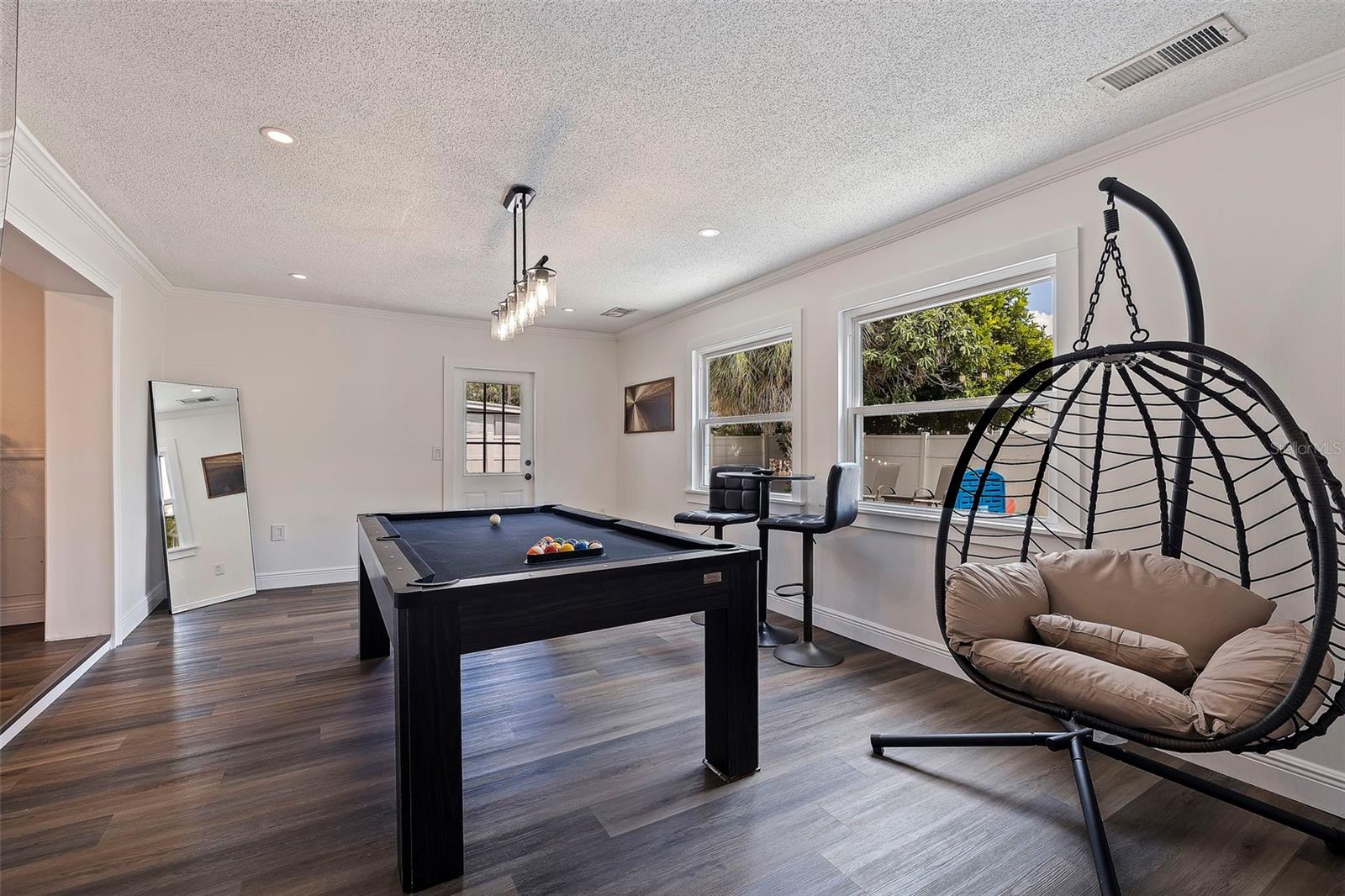 1864 NEW HAMPSHIRE AVE NE