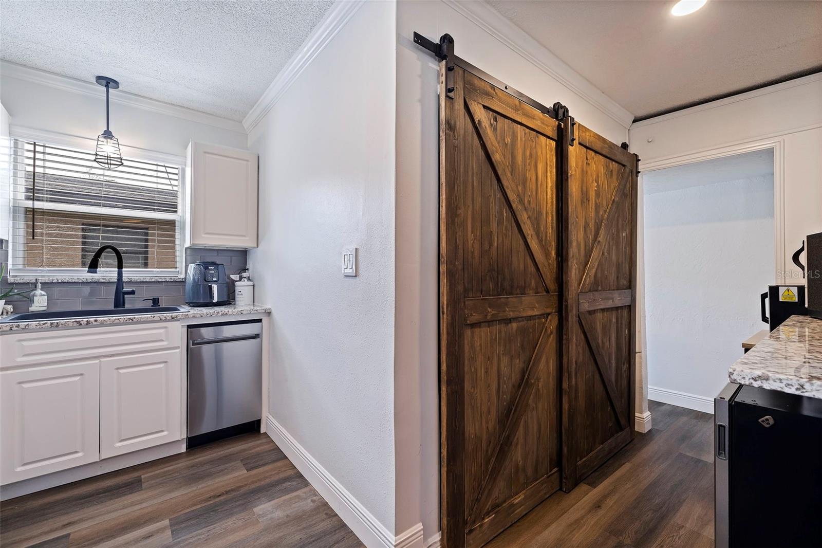 1864 NEW HAMPSHIRE AVE NE