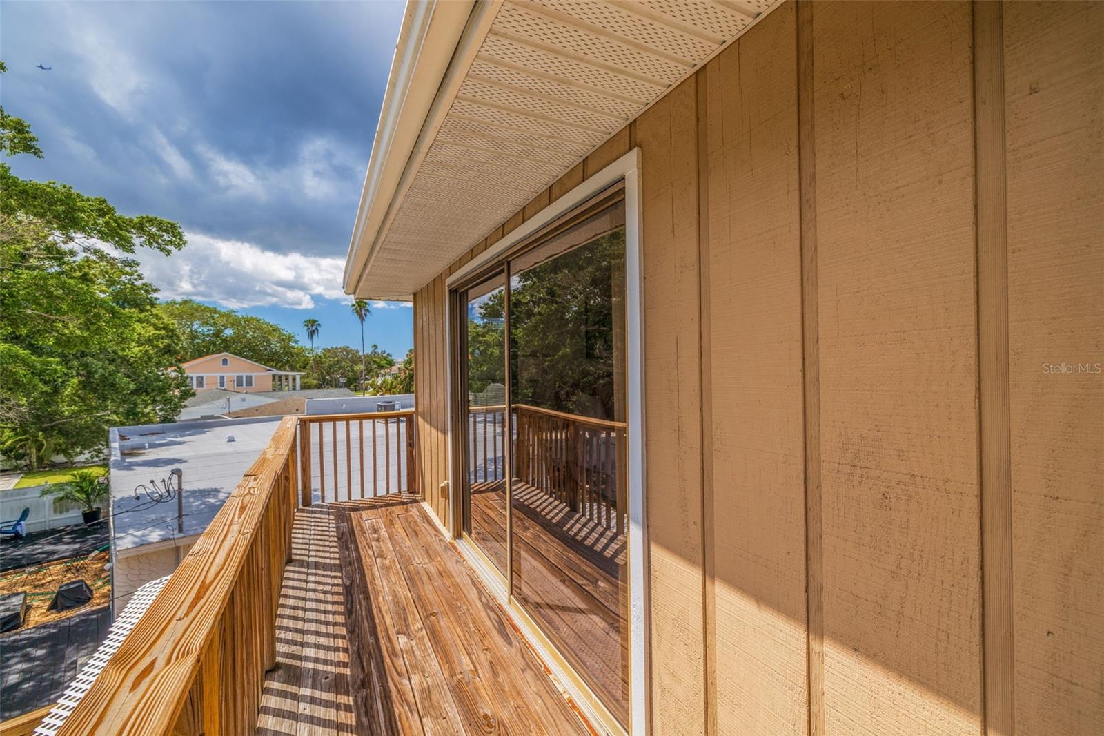 1870 NEBRASKA AVE NE