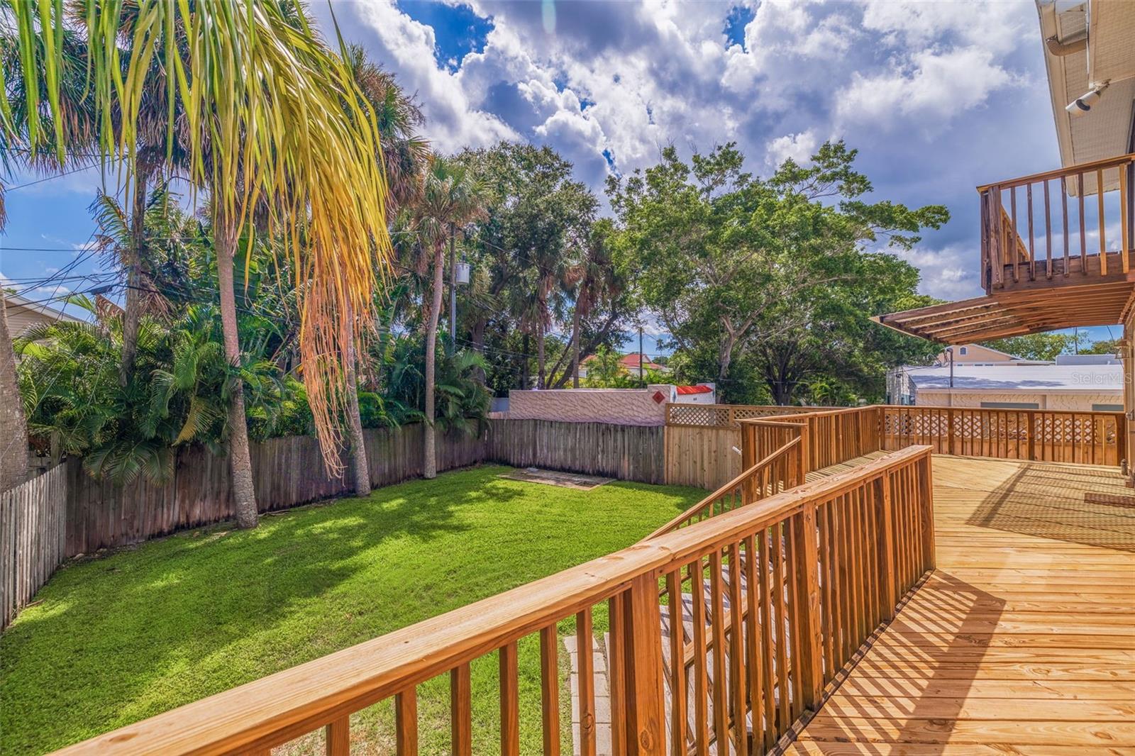 1870 NEBRASKA AVE NE