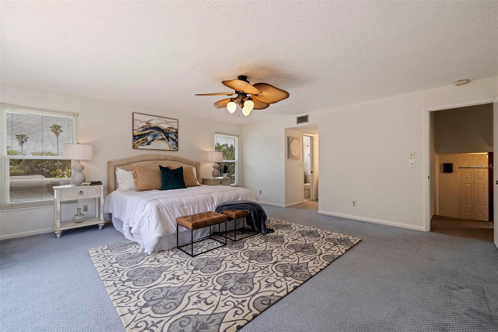 1870 NEBRASKA AVE NE