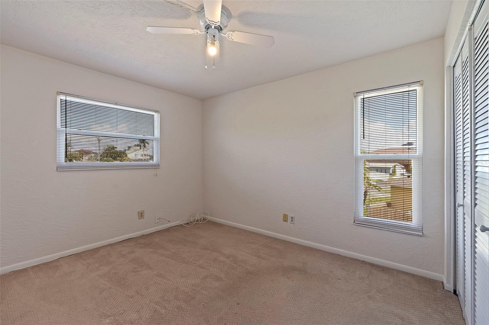 1870 NEBRASKA AVE NE