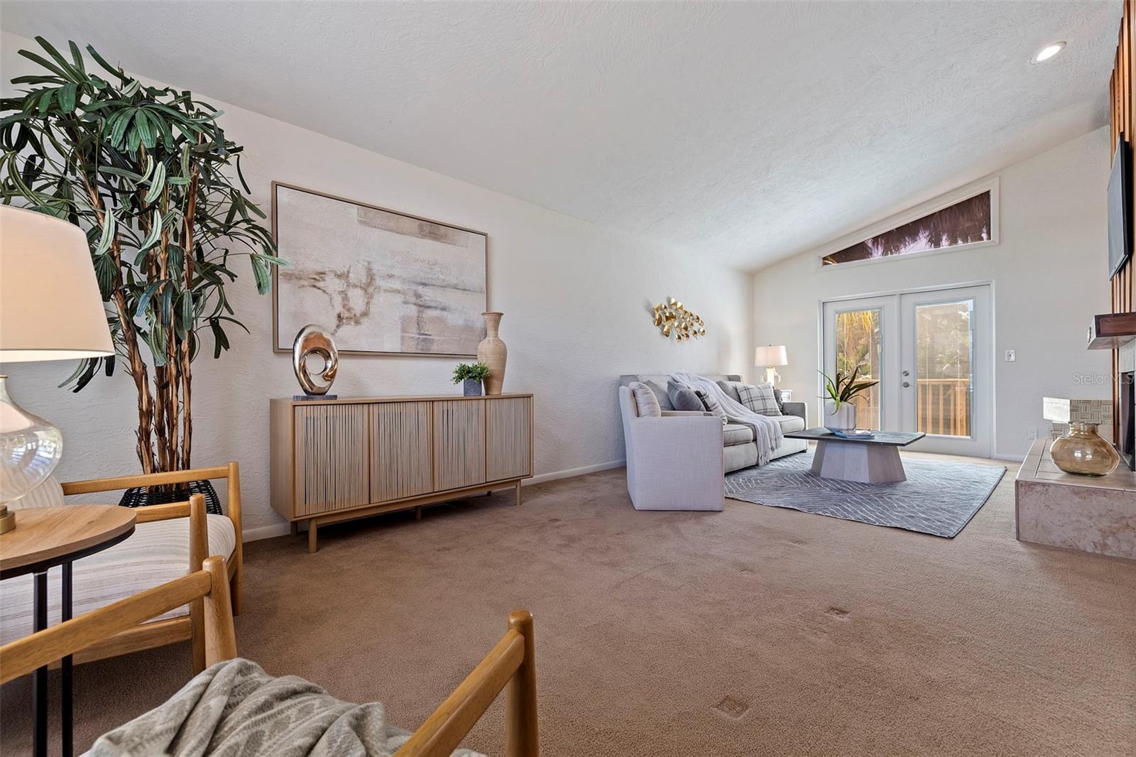 1870 NEBRASKA AVE NE