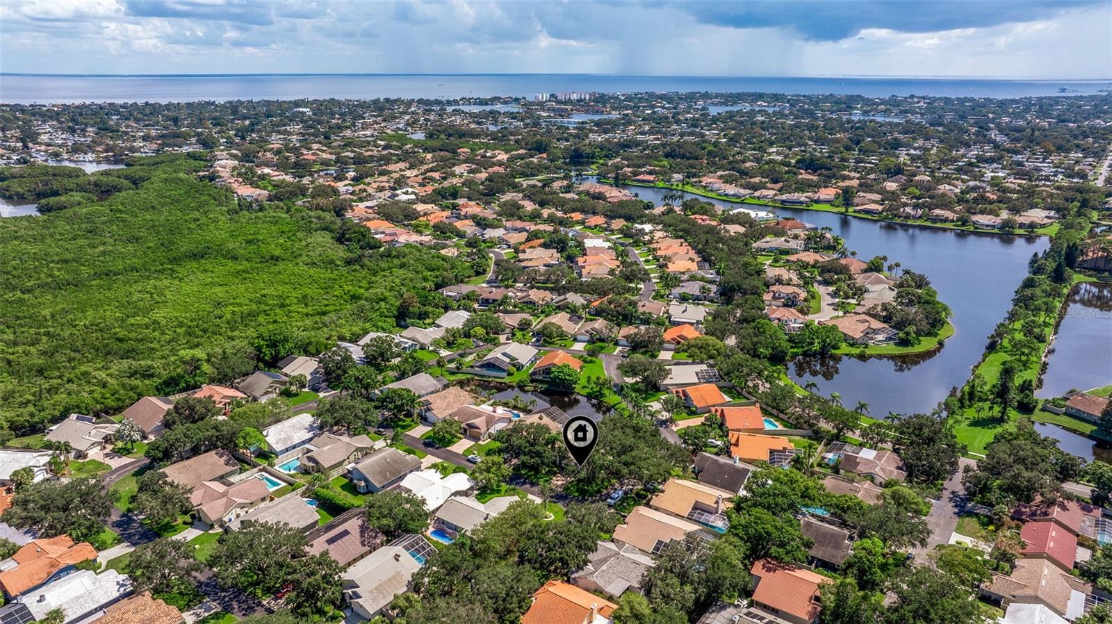 720 WHITE SAND DR NE