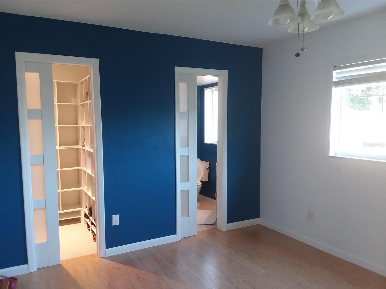 3450 BAYSHORE BLVD NE