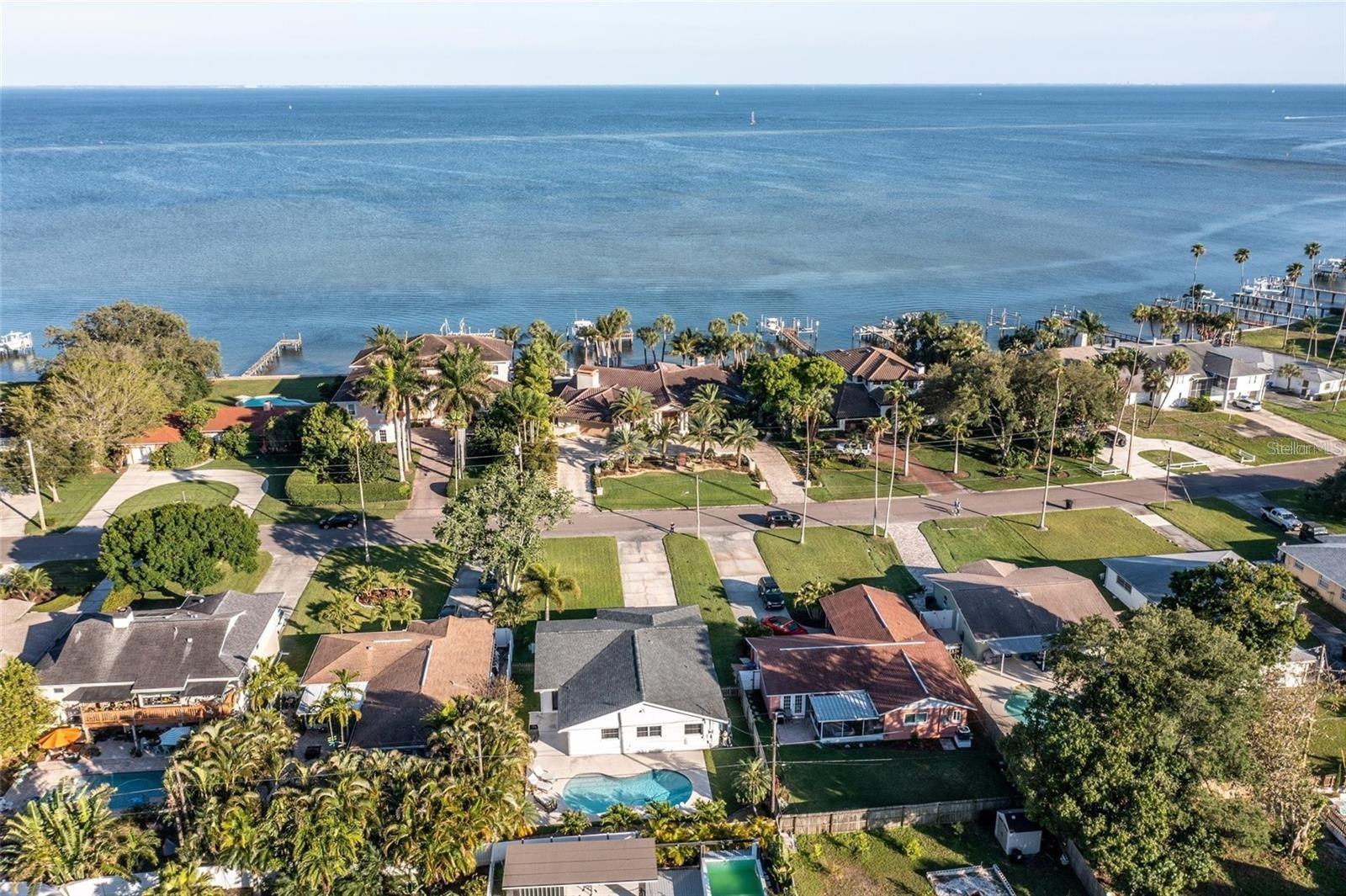 3450 BAYSHORE BLVD NE