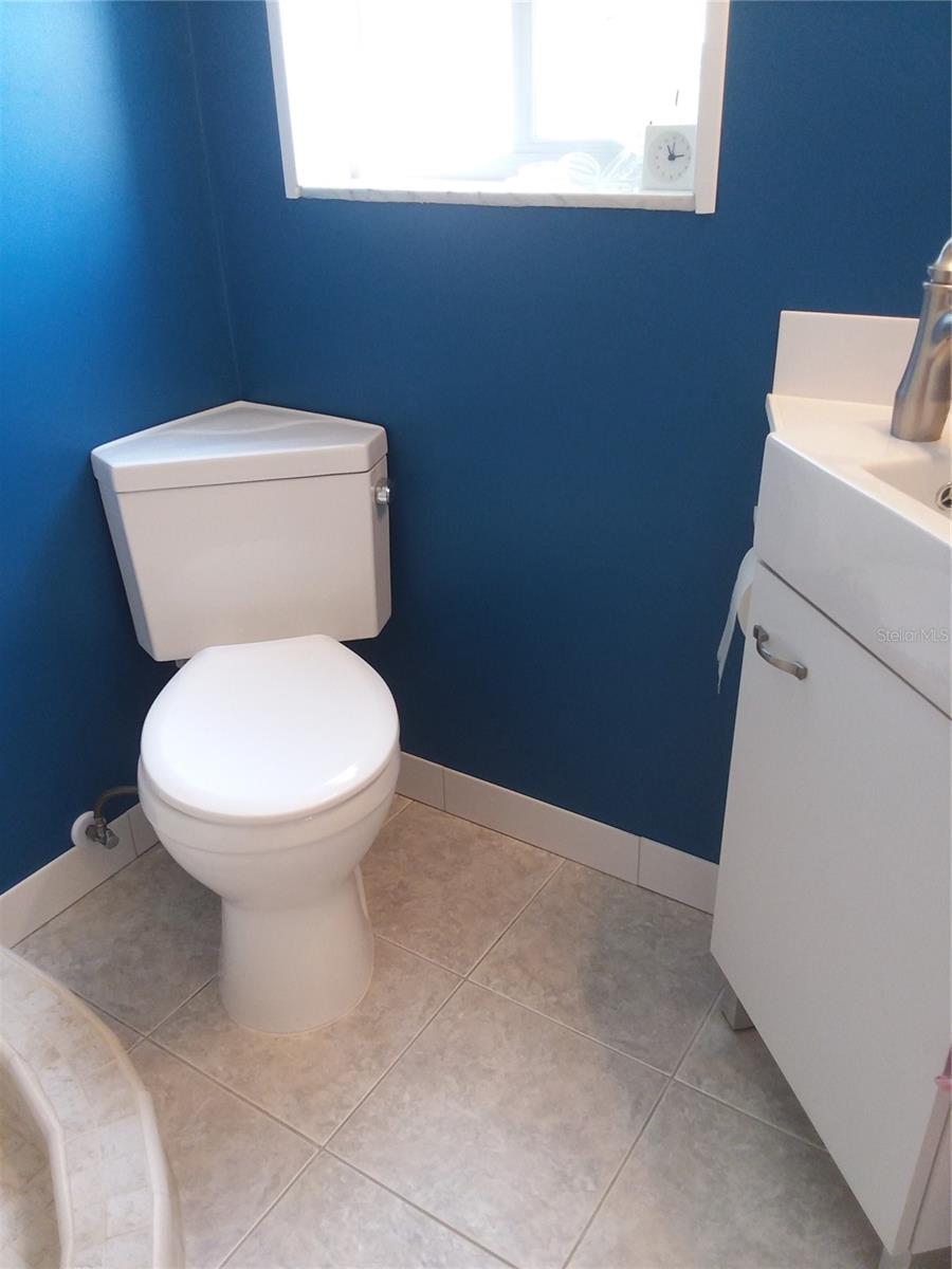 3450 BAYSHORE BLVD NE